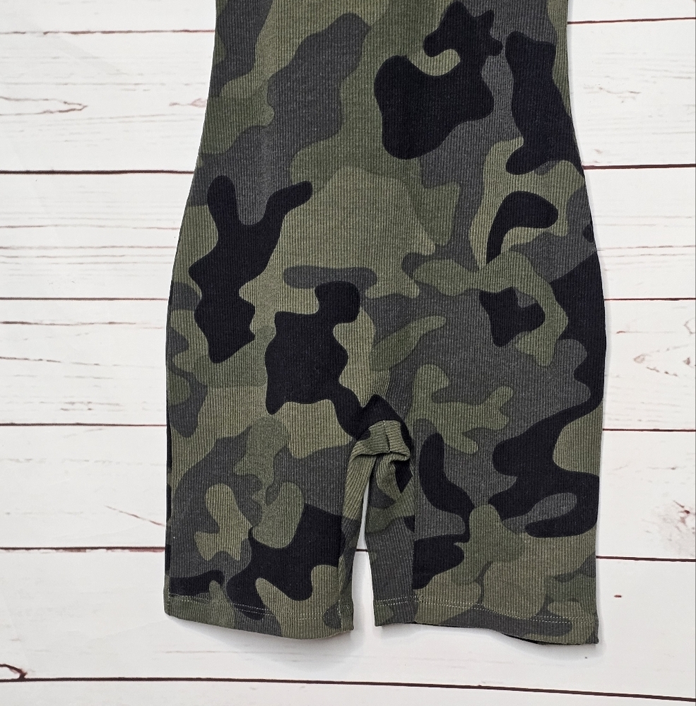 GUESS Camo One Piece Romper - Picture 7 of 16